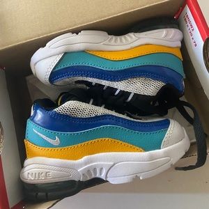 Baby nike air max shoes